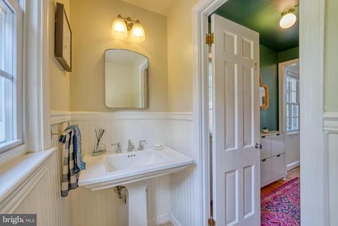 1602 White Oak Dr, Silver Spring, MD 20910 photo 17