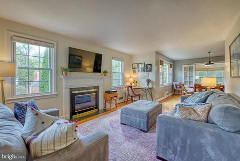 1602 White Oak Dr, Silver Spring, MD 20910 photo 6