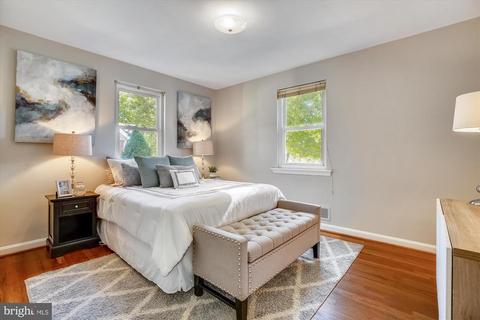 1609 Cody Dr, Silver Spring, MD 20902 photo 13
