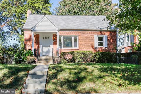 1609 Cody Dr, Silver Spring, MD 20902 photo 1