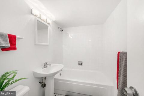 4012 Rickover Rd, Silver Spring, MD 20902 photo 31