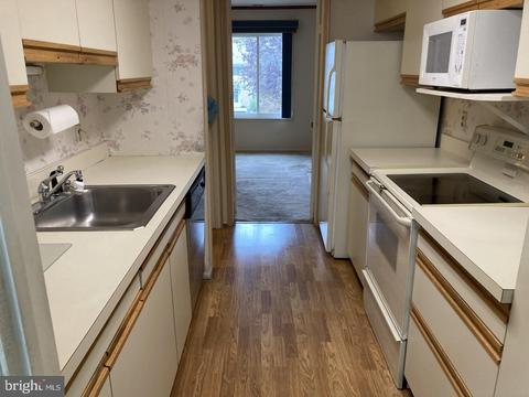 15013 Candover Ct #280-C, Silver Spring, MD 20906 photo 7