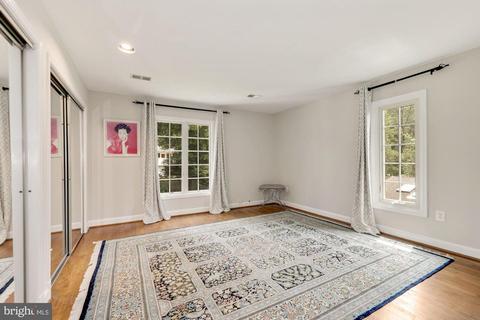 9809 Hall Rd, Potomac, MD 20854 photo 28