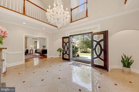 9809 Hall Rd, Potomac, MD 20854 photo 6