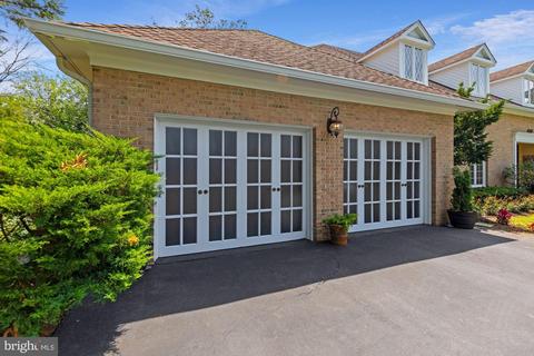 9809 Hall Rd, Potomac, MD 20854 photo 4