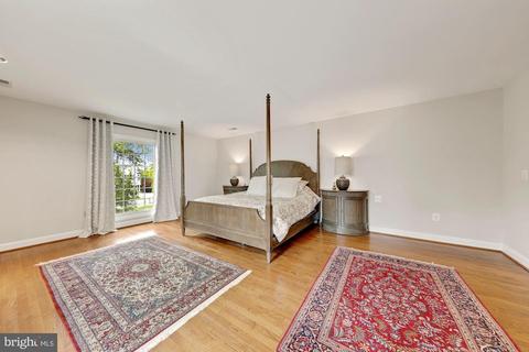 9809 Hall Rd, Potomac, MD 20854 photo 23