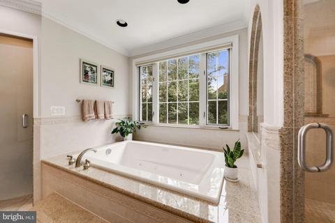 9809 Hall Rd, Potomac, MD 20854 photo 27