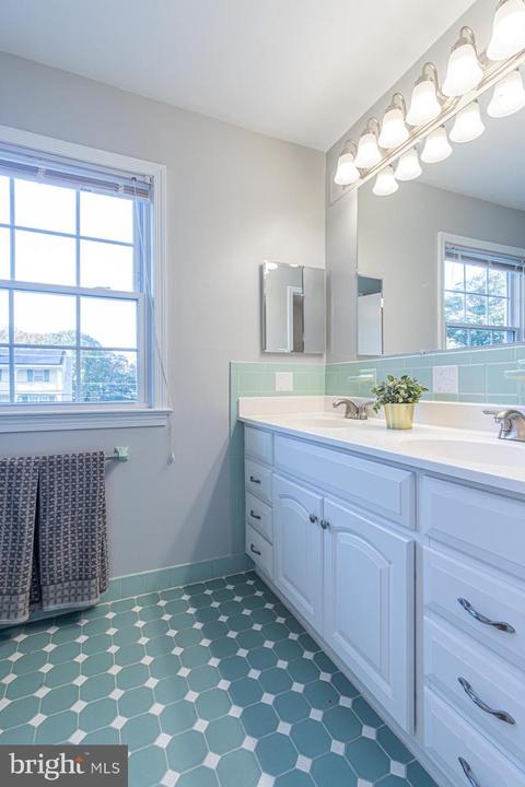 2007 Gatewood Pl, Silver Spring, MD 20903 photo 38
