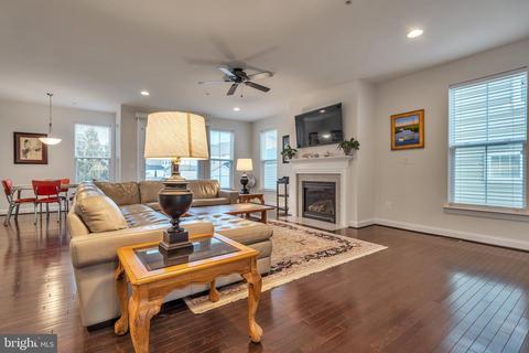 1207 Autumn Brook Ave, Silver Spring, MD 20906 photo 4