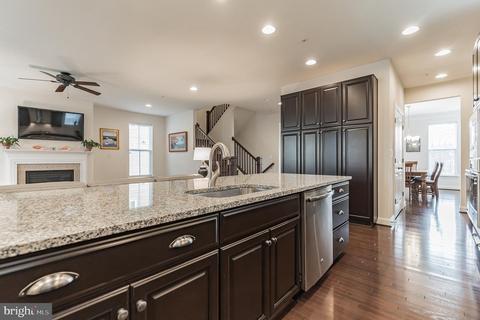 1207 Autumn Brook Ave, Silver Spring, MD 20906 photo 9