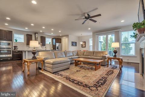 1207 Autumn Brook Ave, Silver Spring, MD 20906 photo 5