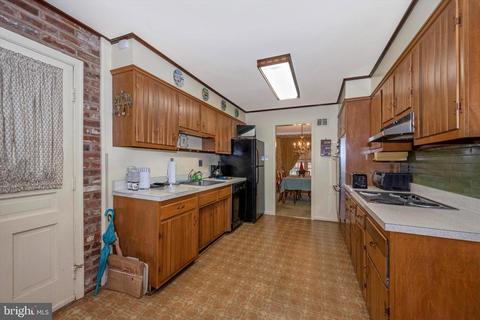 13328 Locksley Ln, Silver Spring, MD 20904 photo 10