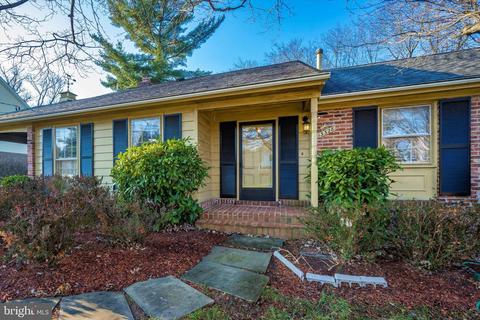13328 Locksley Ln, Silver Spring, MD 20904 photo 2