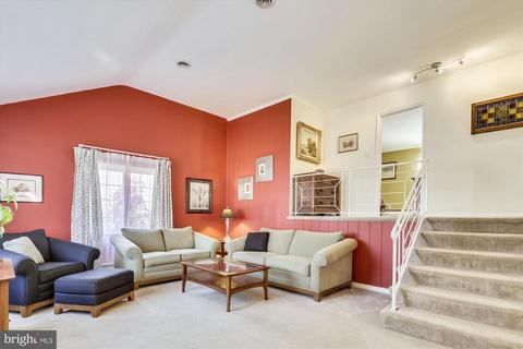 311 Burnt Mills Ave, Silver Spring, MD 20901 photo 3