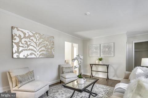 405 Lexington Dr, Silver Spring, MD 20901 photo 4