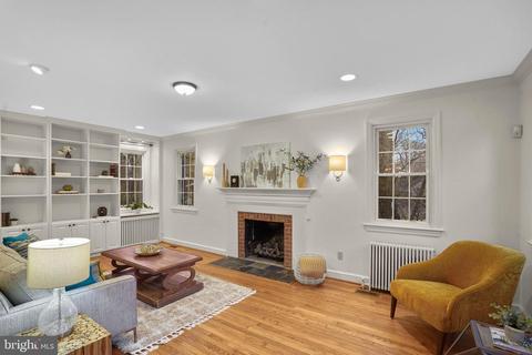 1601 Grace Church Rd, Silver Spring, MD 20910 photo 8