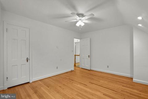 1601 Grace Church Rd, Silver Spring, MD 20910 photo 32