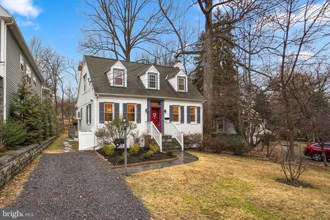 1601 Grace Church Rd, Silver Spring, MD 20910 photo 2