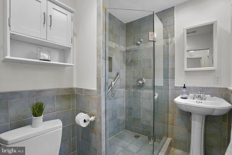 1601 Grace Church Rd, Silver Spring, MD 20910 photo 25