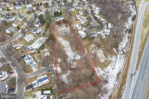 101 Spearmint Ln, Silver Spring, MD 20905