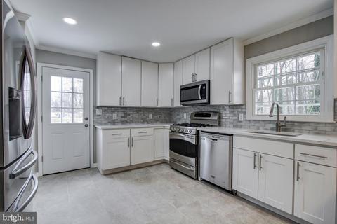 1720 Arbor View Rd, Silver Spring, MD 20902 photo 9