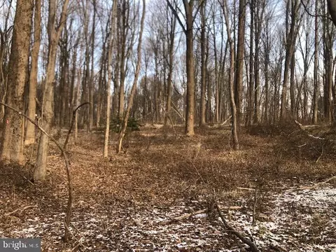 15821 River Rd, Darnestown, MD 20874