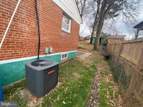 10513 Tenbrook Dr, Silver Spring, MD 20901 photo 15