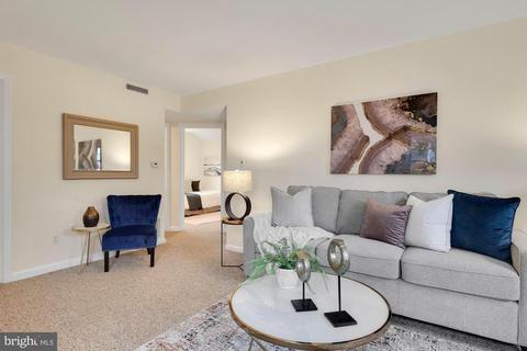 2514 Weisman Rd, Silver Spring, MD 20902 photo 2
