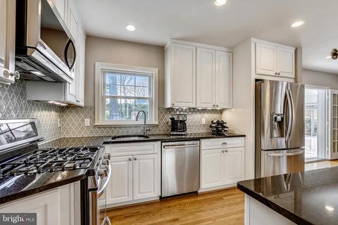 1602 Sherwood Rd, Silver Spring, MD 20902 photo 14