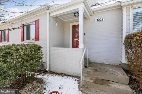 1602 Sherwood Rd, Silver Spring, MD 20902 photo 4