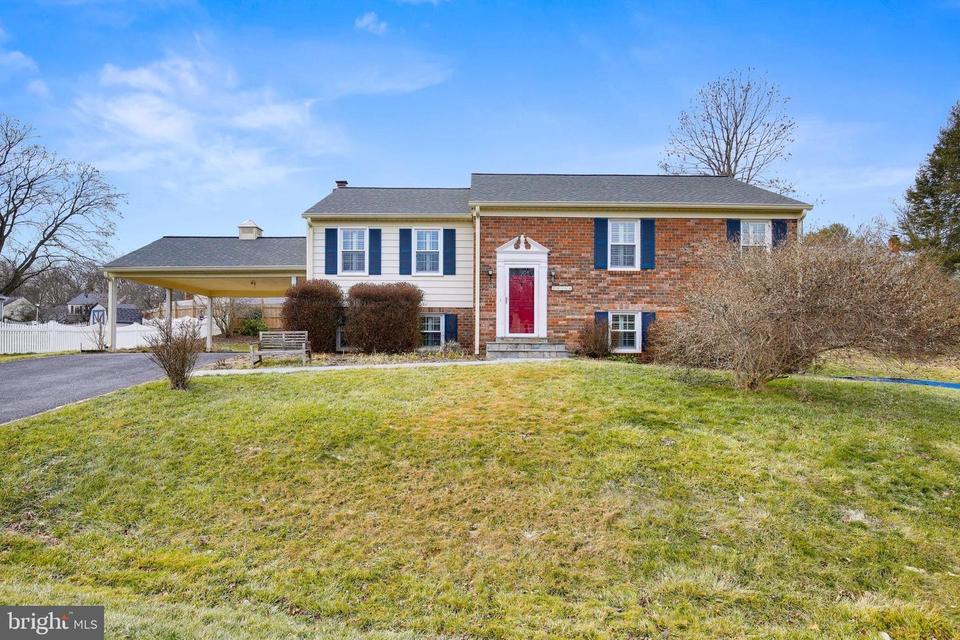 19304 Dimona Dr, Brookeville, MD 20833 59 Photos MLS MDMC2035574