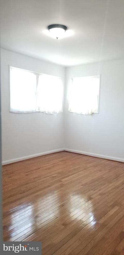 9718 Braddock Rd E, Silver Spring, MD 20903 photo 11