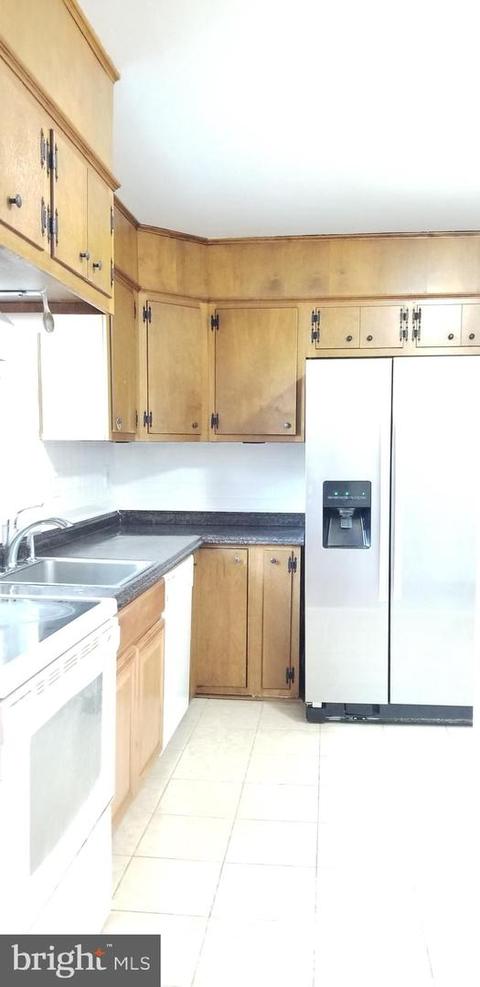 9718 Braddock Rd E, Silver Spring, MD 20903 photo 17