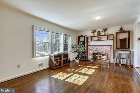 213 E Franklin Ave, Silver Spring, MD 20901 photo 5