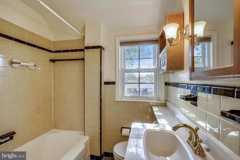 213 E Franklin Ave, Silver Spring, MD 20901 photo 13