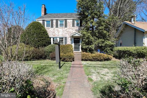 213 E Franklin Ave, Silver Spring, MD 20901 photo 2