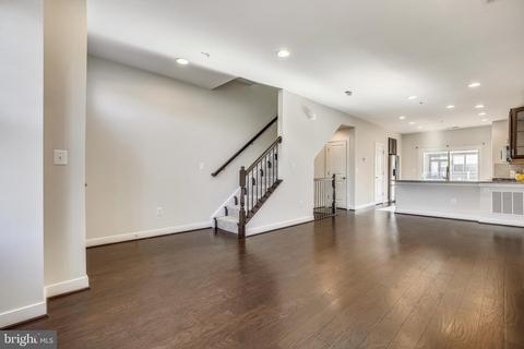 9772 Fields Rd, Gaithersburg, MD 20878 photo 6