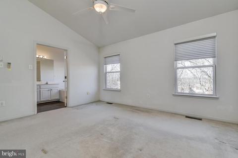 2930 Saint Helen Cir, Silver Spring, MD 20906 photo 23