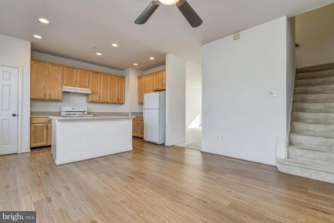 2930 Saint Helen Cir, Silver Spring, MD 20906 photo 18