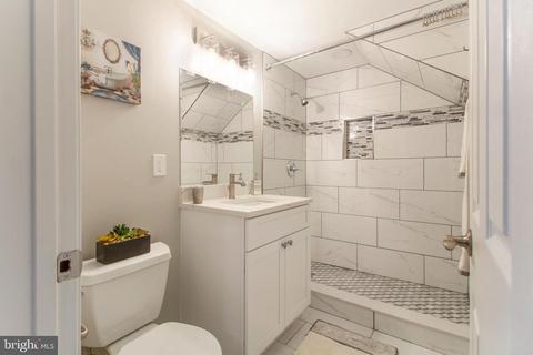 10216 Duvawn Pl, Silver Spring, MD 20902 photo 36