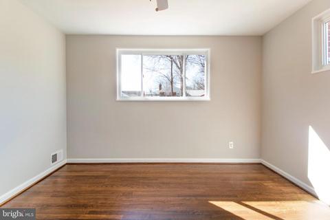10216 Duvawn Pl, Silver Spring, MD 20902 photo 23