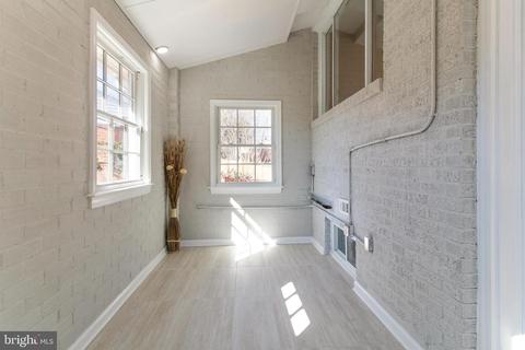 10216 Duvawn Pl, Silver Spring, MD 20902 photo 27