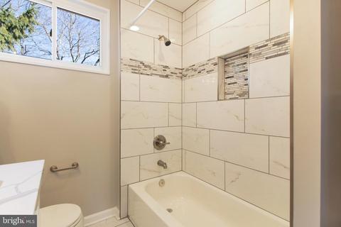 10216 Duvawn Pl, Silver Spring, MD 20902 photo 19