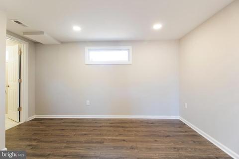 10216 Duvawn Pl, Silver Spring, MD 20902 photo 38
