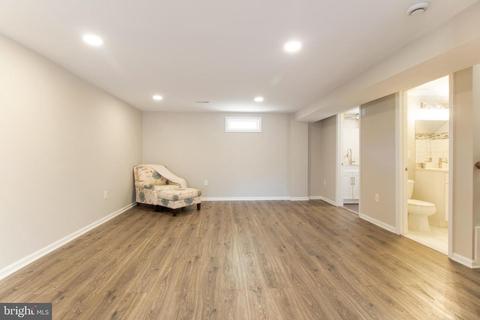 10216 Duvawn Pl, Silver Spring, MD 20902 photo 30