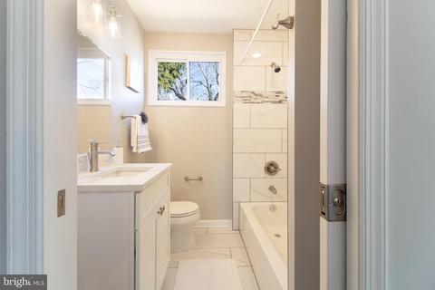 10216 Duvawn Pl, Silver Spring, MD 20902 photo 16