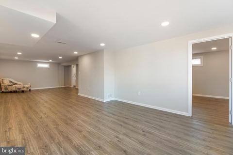 10216 Duvawn Pl, Silver Spring, MD 20902 photo 32