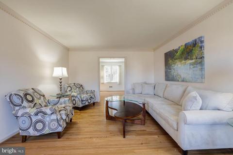 14613 Silverstone Dr, Silver Spring, MD 20905 photo 4