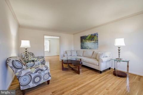 14613 Silverstone Dr, Silver Spring, MD 20905 photo 3