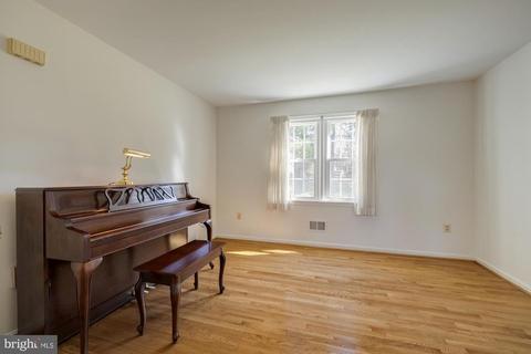 14613 Silverstone Dr, Silver Spring, MD 20905 photo 17